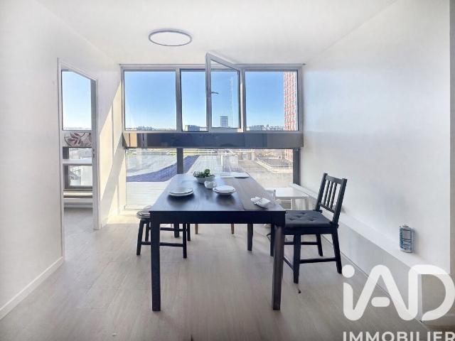 Appartement 4 pièces, 84 m² à louer à Paris 15 75015