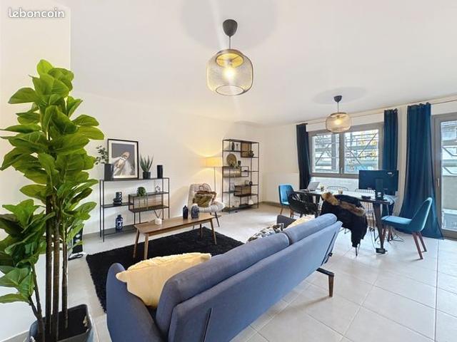 Appartement 4 pièces 84 m²