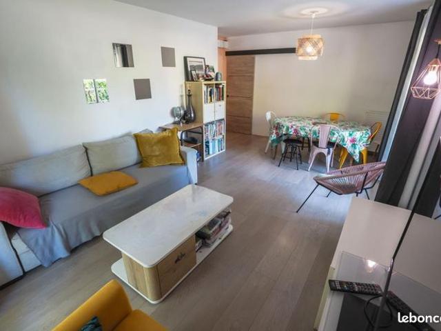 Appartement 4 pièces 84 m²