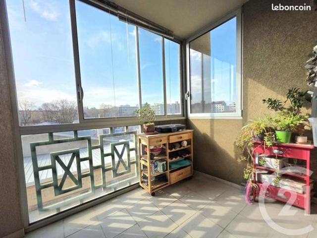 Appartement 4 pièces 84 m²