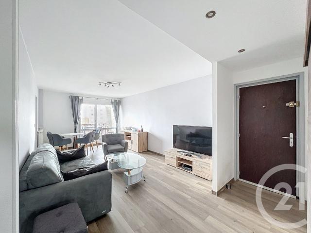 Appartement 4 pièces 84 m²