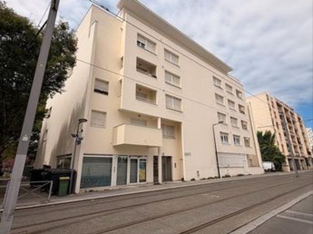 Appartement 4 pièces 84 m²
