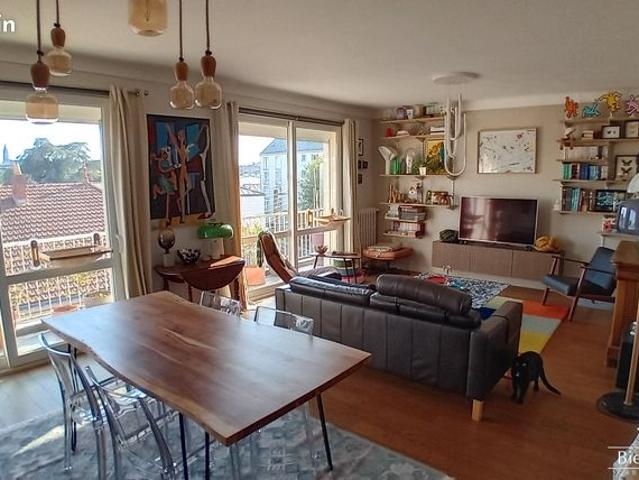 Appartement 4 pièces 84 m²