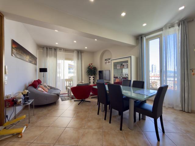 Appartement 4 pièces 84 m²