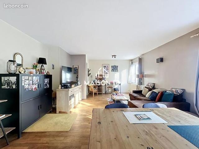 Appartement 4 pièces 84 m²