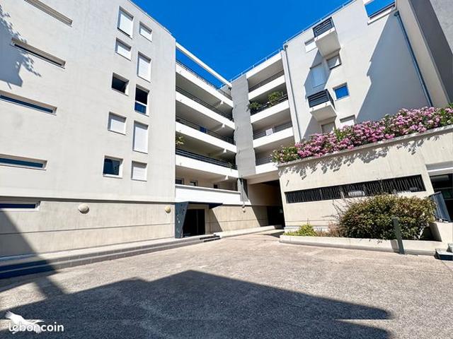 Appartement 4 pièces 84 m²