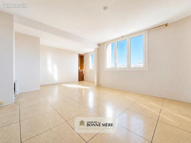 Appartement 4 pièces 84 m²