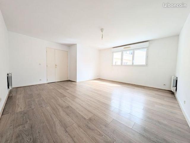 Appartement 4 pièces 84 m²