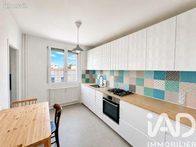 Appartement 4 pièces 84 m²