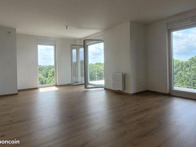 Appartement 4 pièces 84 m²
