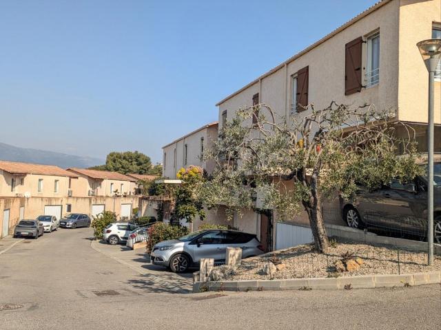 Appartement 4 pièces 100 m²