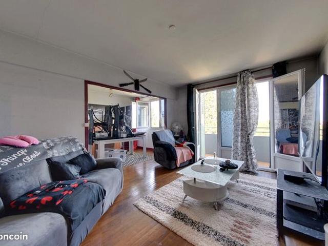 Appartement 4 pièces 84 m²