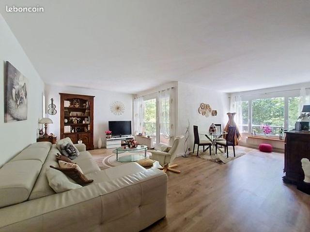 Appartement 4 pièces 84 m²