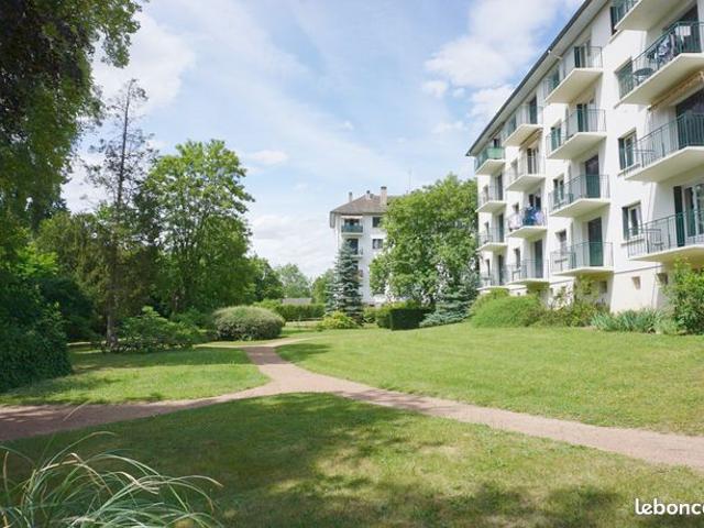 Appartement 4 pièces 84 m²