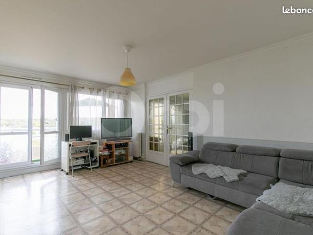 Appartement 4 pièces 84 m²