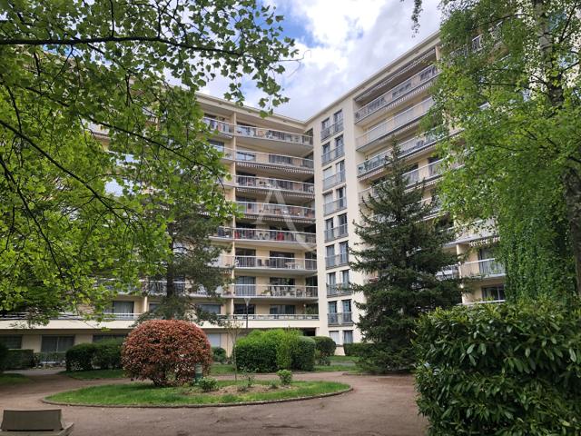 Appartement 4 pièces 84 m²