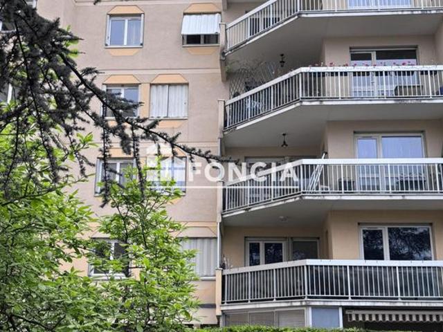 Appartement 4 pièces 84 m²