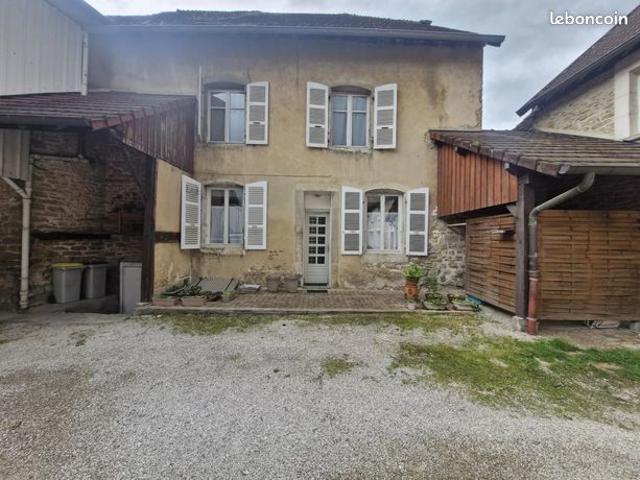Appartement 4 pièces 84 m²