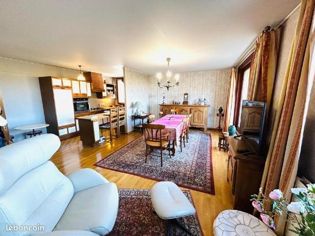 Appartement 4 pièces 84 m²