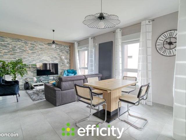 Appartement 4 pièces 84 m²