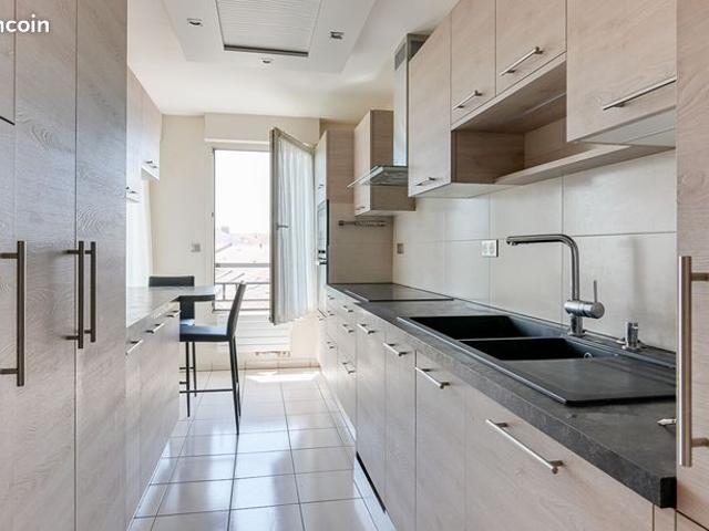 Appartement 4 pièces 84 m²