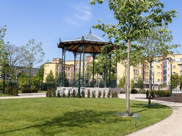 Appartement 4 pièces 84 m²