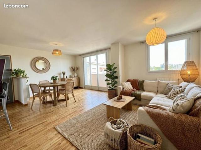 Appartement 4 pièces 84 m²