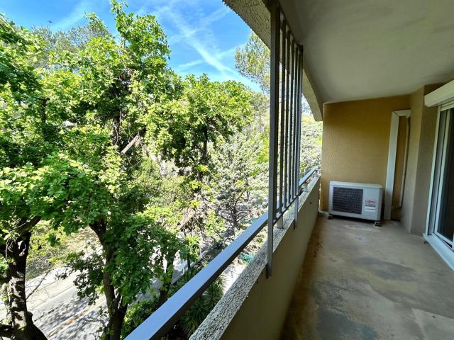Appartement 4 pièces 84 m²