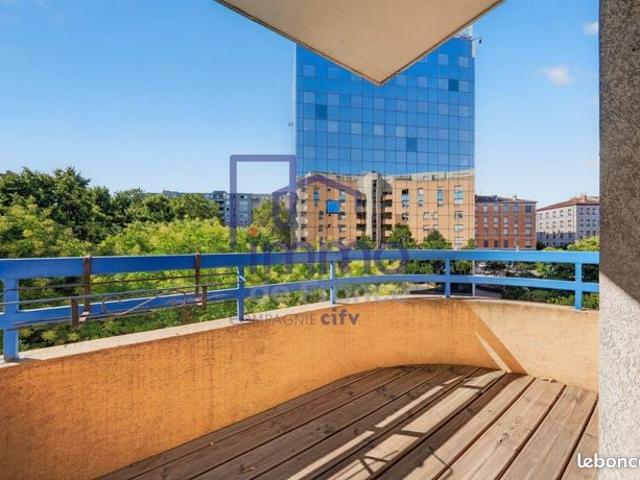 Appartement 4 pièces 84 m²