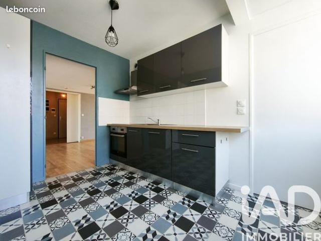Appartement 4 pièces 84 m²