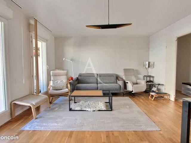 Appartement 4 pièces 84 m²