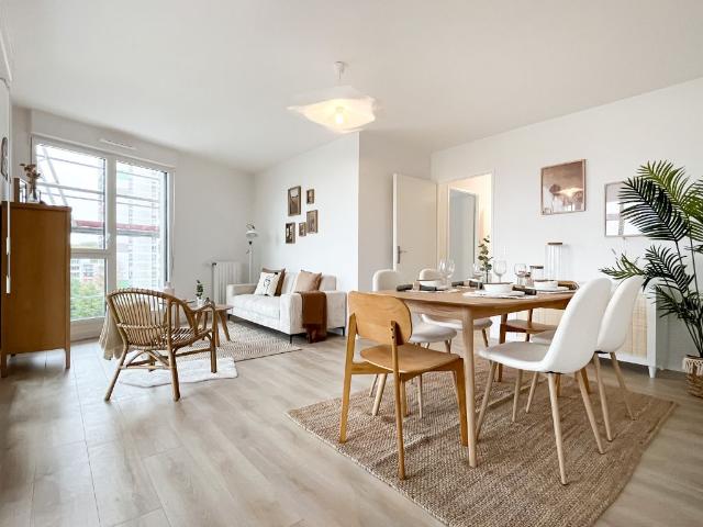 Appartement 4 Pieces 85 m2 clichy sous bois