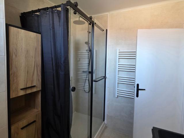 Appartement 4 pièces, 85 m² à louer à Auxerre 89000