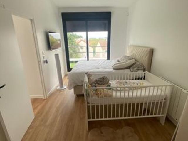 Appartement 4 pièces, 85 m² à louer à Cachan 94230