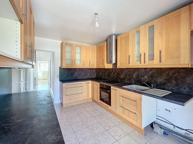Appartement 4 pièces, 85 m² à louer à Cagnes sur Mer 06800