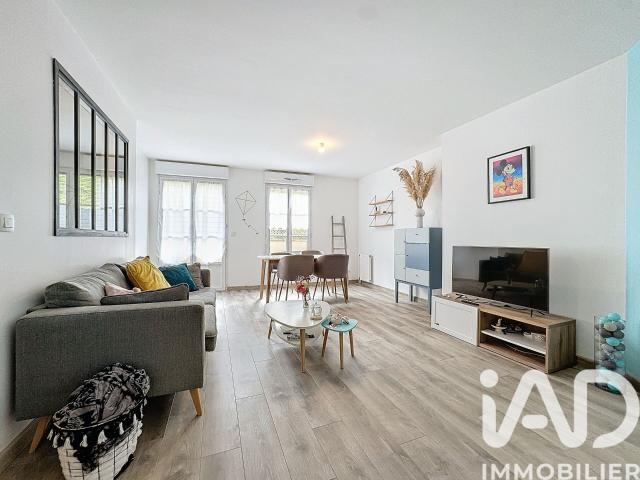 Appartement 4 pièces, 85 m² à louer à Épernon 28230