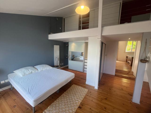 Appartement 4 pièces, 85 m² à louer à Pau 64000