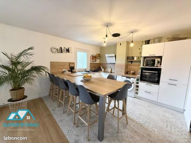 Appartement 4 pièces 85 m²
