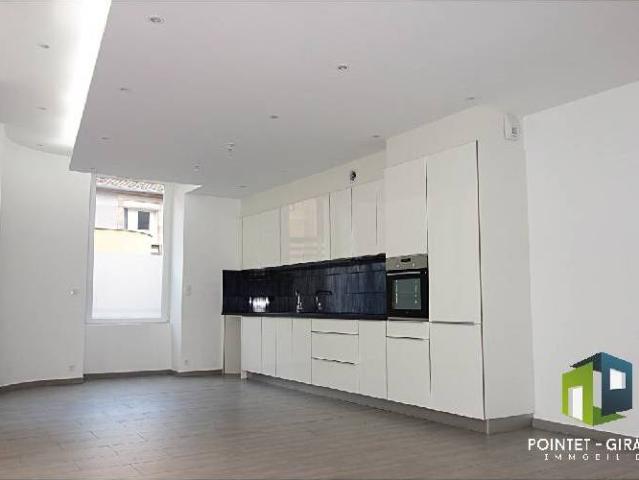 Appartement 4 pièces 85 m²