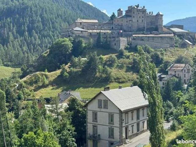 Appartement 4 pièces 85 m²