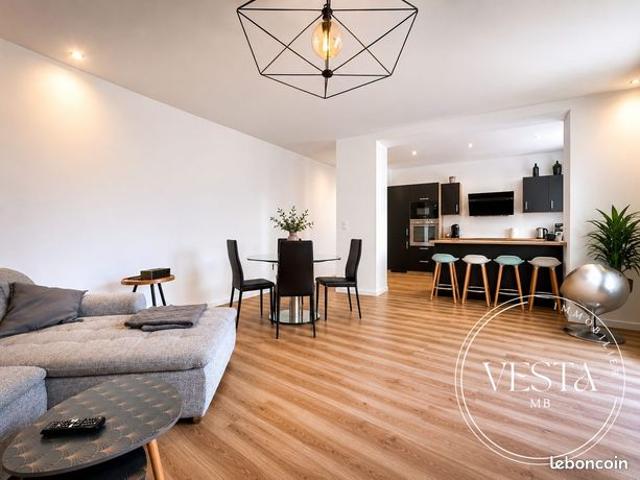 Appartement 4 pièces 85 m²