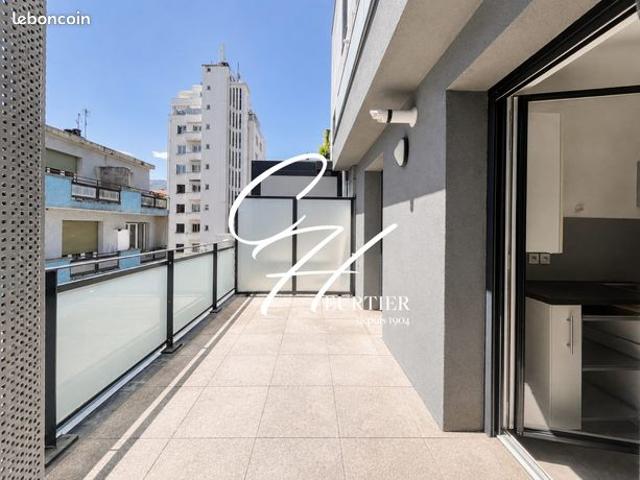 Appartement 4 pièces 85 m²