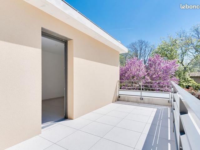 Appartement 4 pièces 85 m²