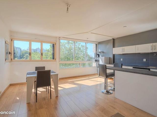 Appartement 4 pièces 85 m²