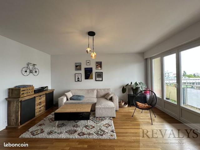Appartement 4 pièces 85 m²