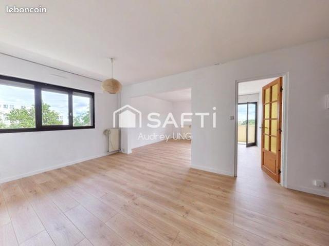 Appartement 4 pièces 85 m²