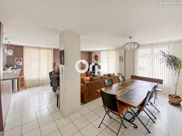 Appartement 4 pièces 85 m²