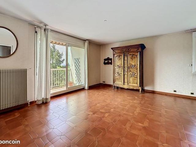 Appartement 4 pièces 85 m²