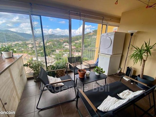 Appartement 4 pièces 85 m²