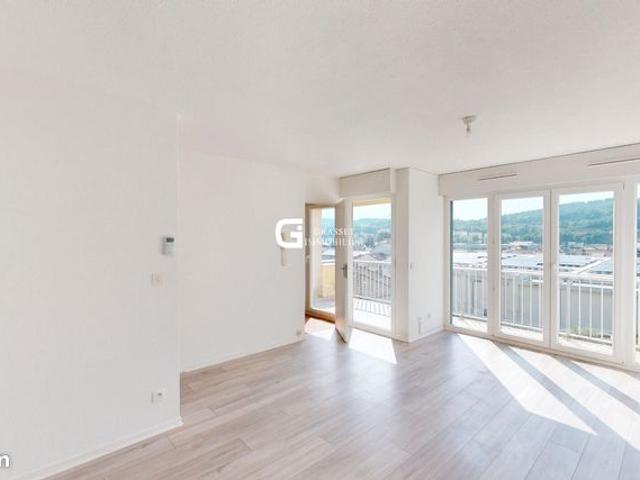 Appartement 4 pièces 85 m²